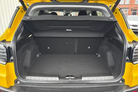 WG74UUE Jeep Avenger 1.2 e-Hybrid Summit e-DCT Euro 6 (s/s) 5dr Thumbnail #7