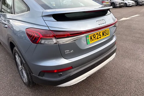 8 of 57 for Audi Q4 e-tron Q4 Sportback Sport 40 e-tron 150,00 kW