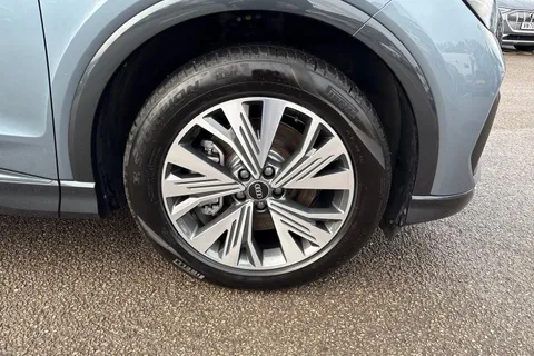 12 of 57 for Audi Q4 e-tron Q4 Sportback Sport 40 e-tron 150,00 kW