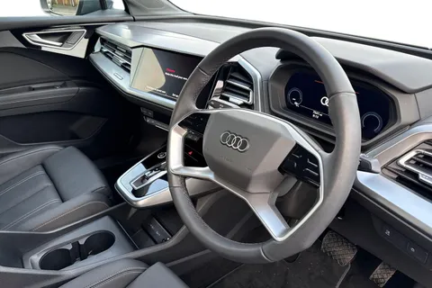 14 of 57 for Audi Q4 e-tron Q4 Sportback Sport 40 e-tron 150,00 kW