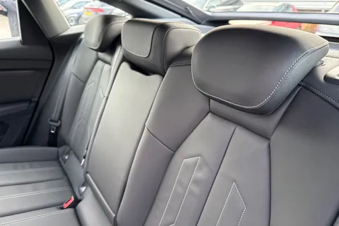 19 of 57 for Audi Q4 e-tron Q4 Sportback Sport 40 e-tron 150,00 kW