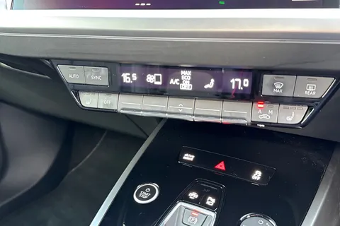 22 of 57 for Audi Q4 e-tron Q4 Sportback Sport 40 e-tron 150,00 kW