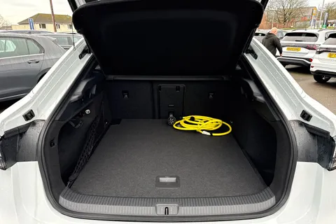 KR25OKD Volkswagen Id.7 210kW Match Pro 77kWh⭐20''Montreal'  Alloys| Interior Pack | Exterior Pack Thumbnail #8