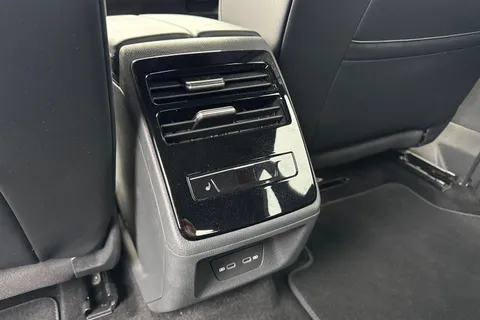 KR25OKD Volkswagen Id.7 210kW Match Pro 77kWh⭐20''Montreal'  Alloys| Interior Pack | Exterior Pack Thumbnail #38