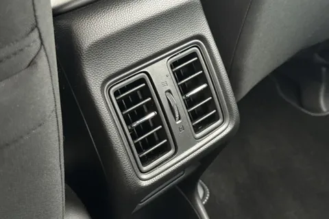 MV72URB Honda HR-V 1.5 eHEV Elegance 5dr CVT Thumbnail #29