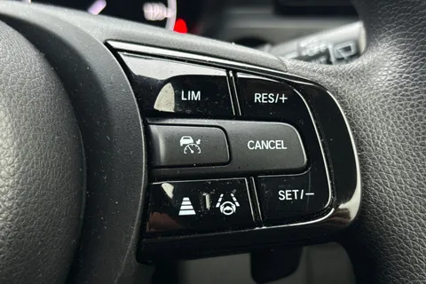 MV72URB Honda HR-V 1.5 eHEV Elegance 5dr CVT Thumbnail #37