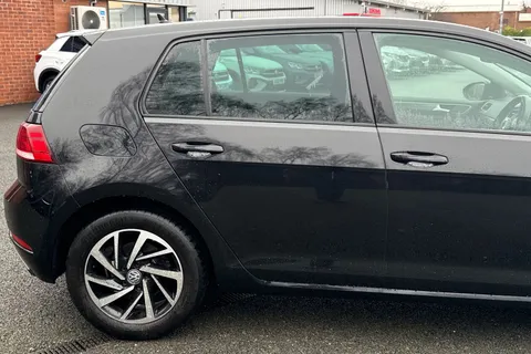 30 of 52 for Volkswagen Golf 1.5 TSI EVO Match Edition Euro 6 (s/s) 5dr