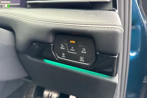 KM25FFC Volkswagen Id.7 210kW Match Pro 77kWh 5dr Auto ⭐Tow bar, swivelling⭐ Thumbnail #43