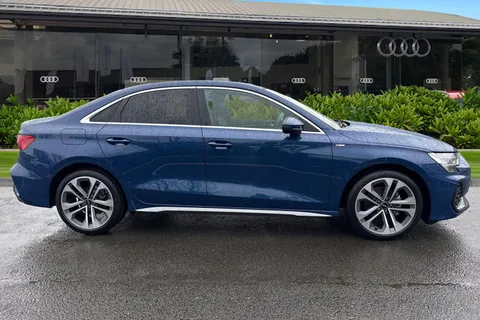  Audi A3 1.5 TFSI S line Euro 6 (s/s) 4dr Thumbnail #4