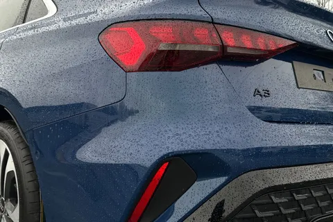  Audi A3 1.5 TFSI S line Euro 6 (s/s) 4dr Thumbnail #8