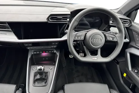  Audi A3 1.5 TFSI S line Euro 6 (s/s) 4dr Thumbnail #18