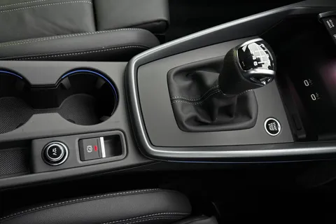  Audi A3 1.5 TFSI S line Euro 6 (s/s) 4dr Thumbnail #23