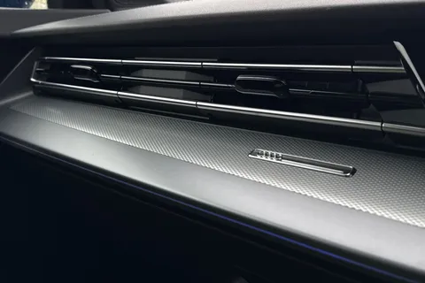  Audi A3 1.5 TFSI S line Euro 6 (s/s) 4dr Thumbnail #32