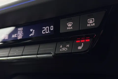  Audi A3 1.5 TFSI S line Euro 6 (s/s) 4dr Thumbnail #38