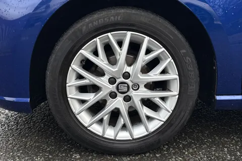 9 of 38 for SEAT Ibiza 1.0 MPI SE Technology Euro 6 (s/s) 5dr GPF