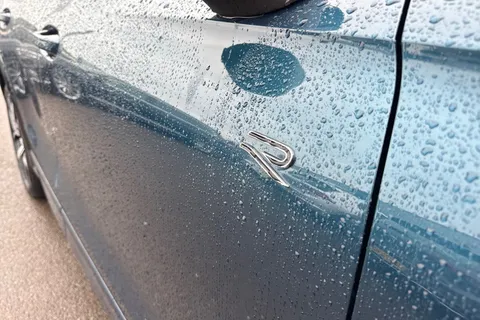 DE25VPD Volkswagen Tiguan 1.5 TSI 272 eHybrid R-Line 5dr DSG ⭐IQ Lights, Driver & Info Pack⭐ Thumbnail #31