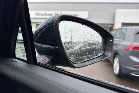 DE25VPD Volkswagen Tiguan 1.5 TSI 272 eHybrid R-Line 5dr DSG ⭐IQ Lights, Driver & Info Pack⭐ Thumbnail #42