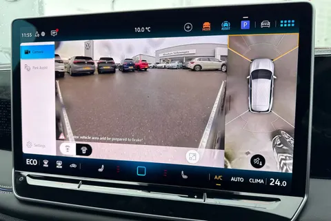 DE25VPD Volkswagen Tiguan 1.5 TSI 272 eHybrid R-Line 5dr DSG ⭐IQ Lights, Driver & Info Pack⭐ Thumbnail #50