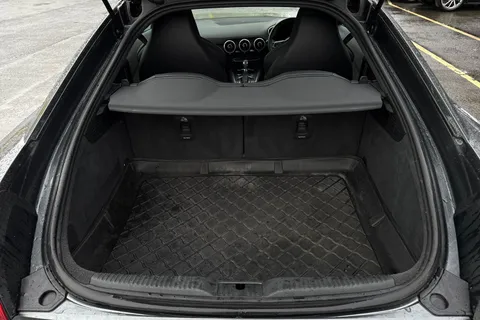 PK70ZZT Audi TT Coup- S line 40 TFSI  197 PS S tronic Thumbnail #8