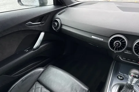 PK70ZZT Audi TT Coup- S line 40 TFSI  197 PS S tronic Thumbnail #21