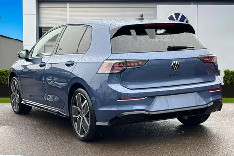  Volkswagen Golf 1.5 TSI Black Edition Euro 6 (s/s) 5dr Thumbnail #3