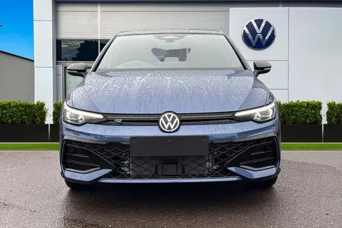  Volkswagen Golf 1.5 TSI Black Edition Euro 6 (s/s) 5dr Thumbnail #6