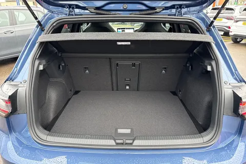  Volkswagen Golf 1.5 TSI Black Edition Euro 6 (s/s) 5dr Thumbnail #10