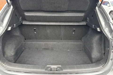 DV70VDL Nissan Qashqai 1.3 DiG-T 160 Acenta Premium 5dr DCT Thumbnail #18