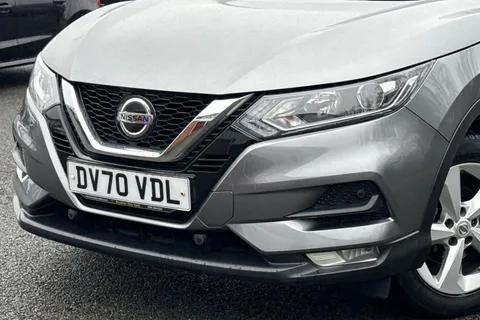 DV70VDL Nissan Qashqai 1.3 DiG-T 160 Acenta Premium 5dr DCT Thumbnail #26