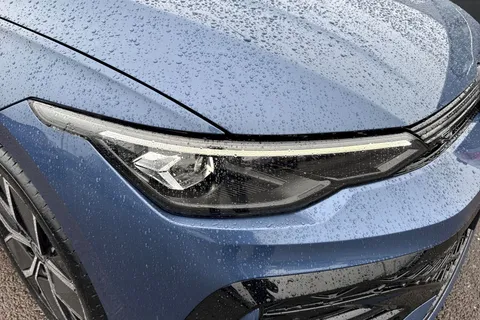  Volkswagen Golf 1.5 TSI Black Edition Euro 6 (s/s) 5dr Thumbnail #26