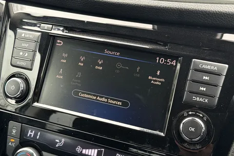 DV70VDL Nissan Qashqai 1.3 DiG-T 160 Acenta Premium 5dr DCT Thumbnail #43