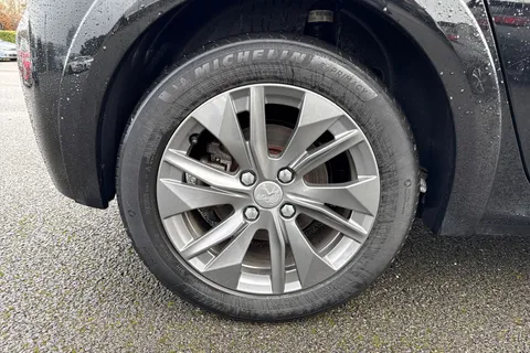 EK22LWH PEUGEOT e-208 50kWh Allure Premium Auto 5dr (7kW Charger) Thumbnail #11