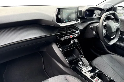 EK22LWH PEUGEOT e-208 50kWh Allure Premium Auto 5dr (7kW Charger) Thumbnail #15