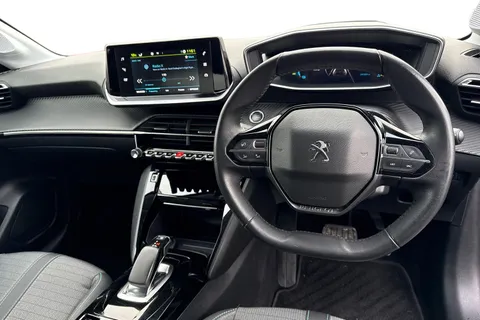 EK22LWH PEUGEOT e-208 50kWh Allure Premium Auto 5dr (7kW Charger) Thumbnail #18