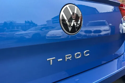 27 of 54 for Volkswagen T-Roc 1.5 TSI EVO SEL DSG Euro 6 (s/s) 5dr