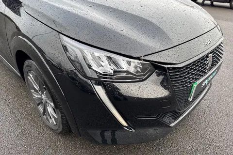 EK22LWH PEUGEOT e-208 50kWh Allure Premium Auto 5dr (7kW Charger) Thumbnail #27