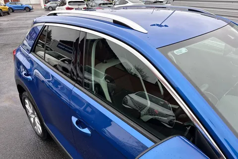 31 of 54 for Volkswagen T-Roc 1.5 TSI EVO SEL DSG Euro 6 (s/s) 5dr