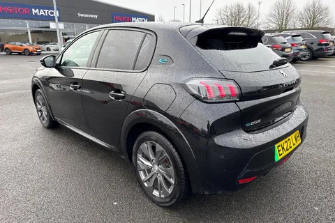 EK22LWH PEUGEOT e-208 50kWh Allure Premium Auto 5dr (7kW Charger) Thumbnail #32