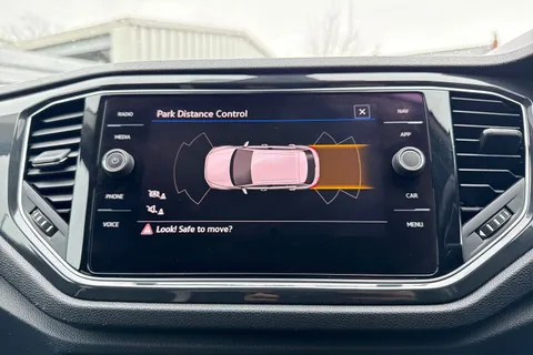 45 of 54 for Volkswagen T-Roc 1.5 TSI EVO SEL DSG Euro 6 (s/s) 5dr