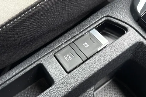 48 of 54 for Volkswagen T-Roc 1.5 TSI EVO SEL DSG Euro 6 (s/s) 5dr