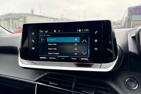 EK22LWH PEUGEOT e-208 50kWh Allure Premium Auto 5dr (7kW Charger) Thumbnail #47