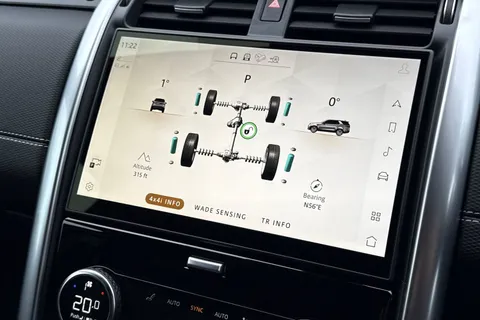 34 of 50 for Land Rover Discovery 3.0 D350 SE Commercial