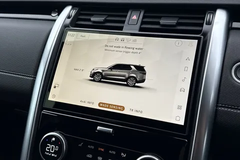 35 of 50 for Land Rover Discovery 3.0 D350 SE Commercial