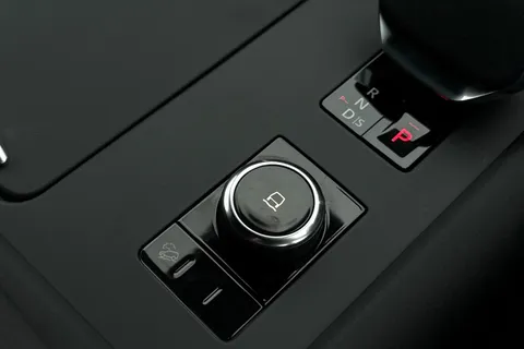 44 of 50 for Land Rover Discovery 3.0 D350 SE Commercial