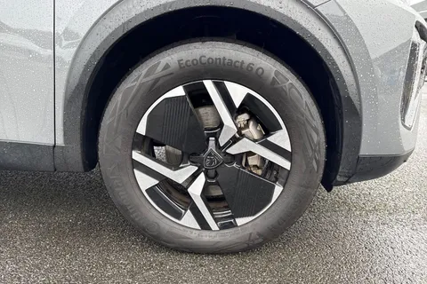 RE24WZG PEUGEOT e-2008 50kWh Allure Auto 5dr (7kW Charger) Thumbnail #10