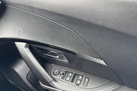 RE24WZG PEUGEOT e-2008 50kWh Allure Auto 5dr (7kW Charger) Thumbnail #21