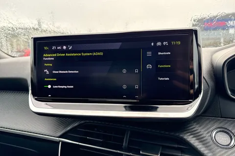 RE24WZG PEUGEOT e-2008 50kWh Allure Auto 5dr (7kW Charger) Thumbnail #37