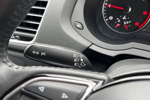 OY17XPN Audi Q3 2.0 TDI SE 5dr Thumbnail #37