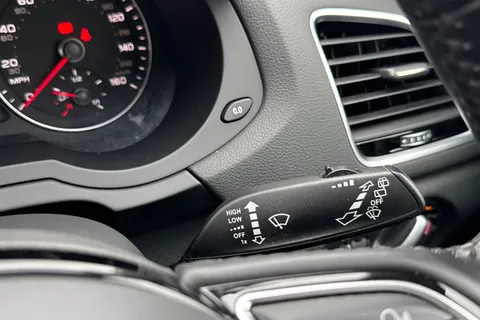 OY17XPN Audi Q3 2.0 TDI SE 5dr Thumbnail #38