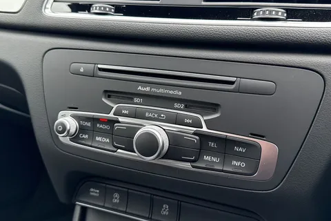 OY17XPN Audi Q3 2.0 TDI SE 5dr Thumbnail #39